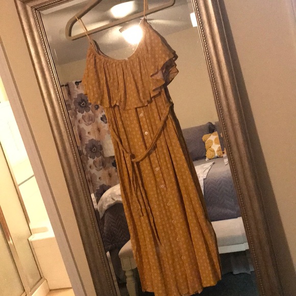 Mustard midi dress - Picture 2 of 3